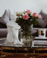 Figura dekoracyjna Gangster Rabbit biała - Kare Design 4