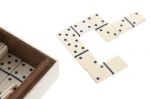 Gra Domino black & white - Item International 3