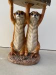 kat.II Stolik Side Table Meerkat Sisters uszkodzony 3