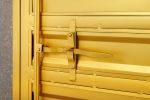 Komoda Container Globetrotter 180 cm sejf złoty - Invicta Interior 10