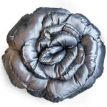 Poduszka Cushion Bloom szara   1