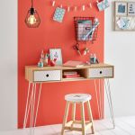 Taboret Guzik biały 3