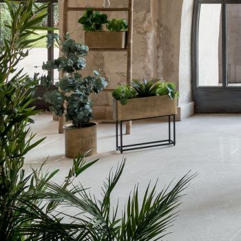 donice-loft-zlote-na-stojakach-2-szt.jpg