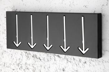 garderoba-arrow-5er-black-6.jpg