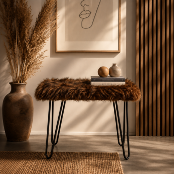 taboret-futrzak-ciemnobrazowy.png