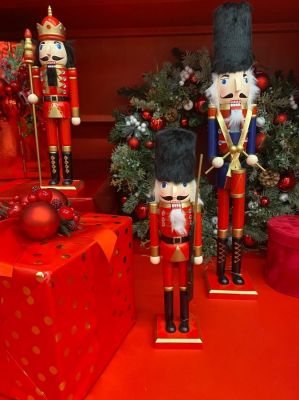 Dziadek do orzechów czerwony 60cm - Atmosphera