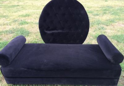 kat.II Sofa Happy Barok czarna ekspozycyjna