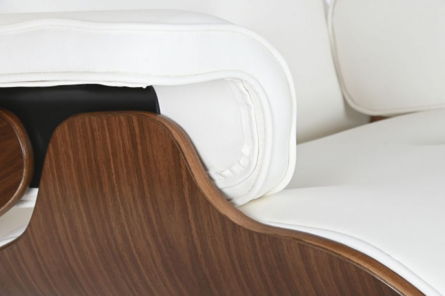 Designerski fotel Lounge Look z podnóżkiem biały - Item International