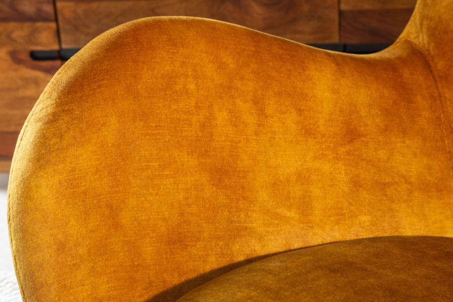 Fotel bujany Scandinavia Swing musztardowo-żółty aksamitny - Invicta Interior