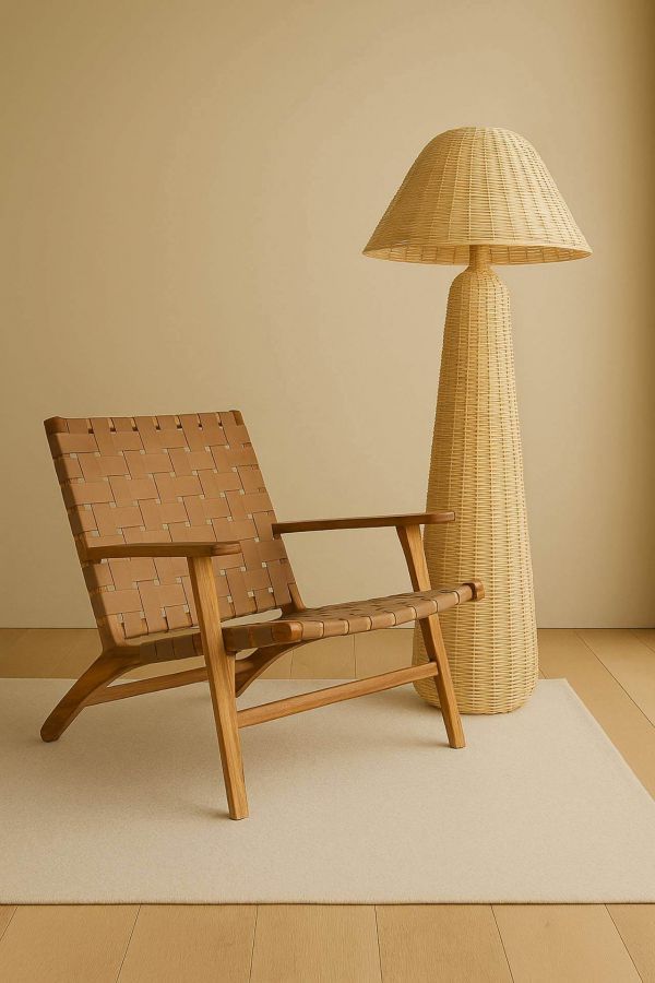 Fotel drewniany Bastien  - Item International