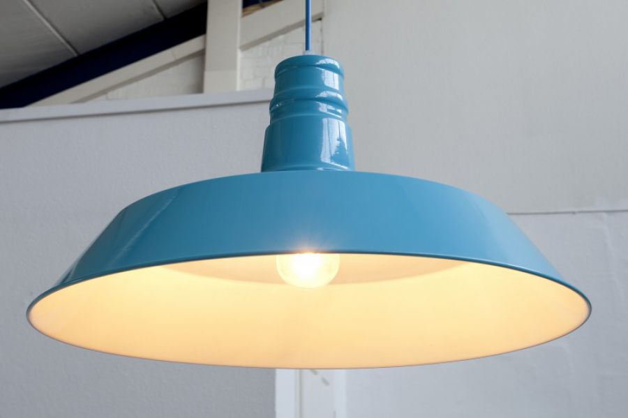 Lampa Luca industrialna niebieska wisząca  - Invicta Interior
