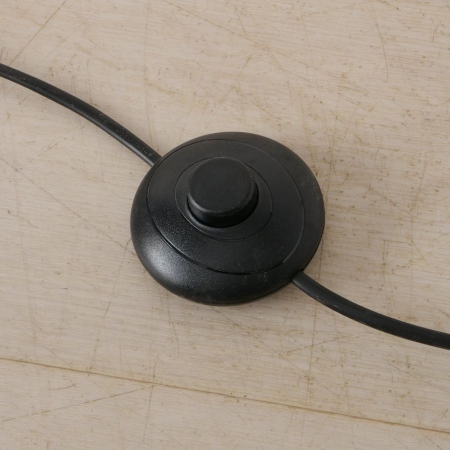 Lampa podłogowa Grand z drewna  - Boltze