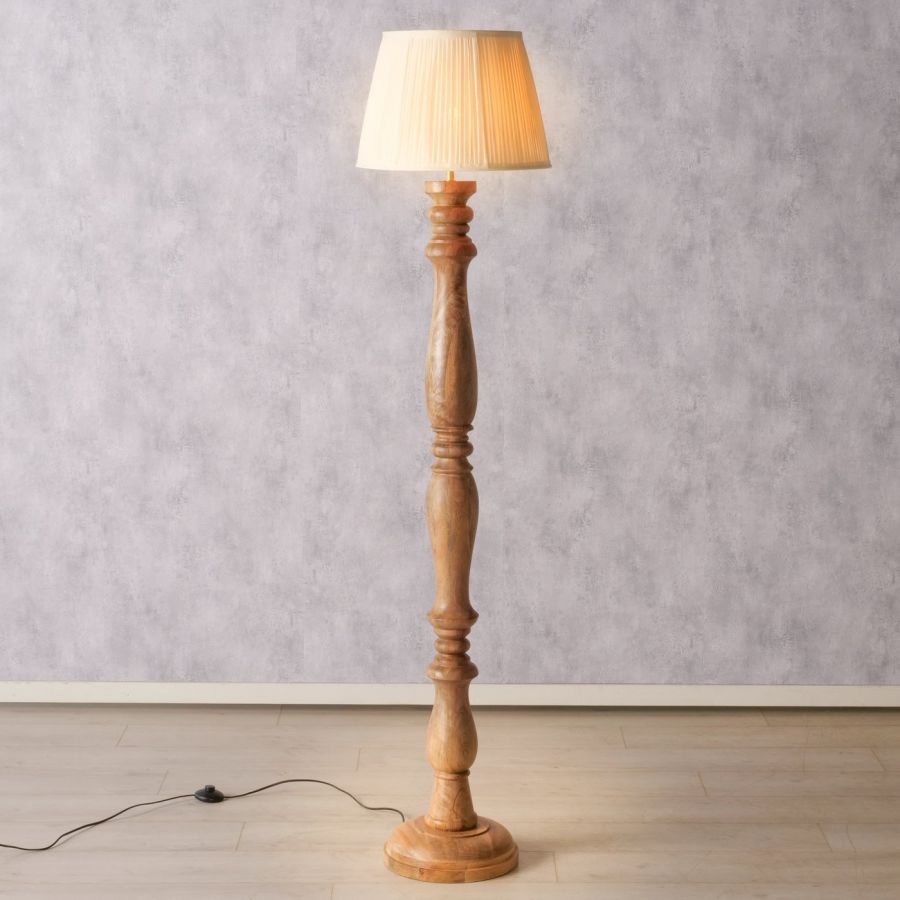Lampa podłogowa Grand z drewna  - Boltze