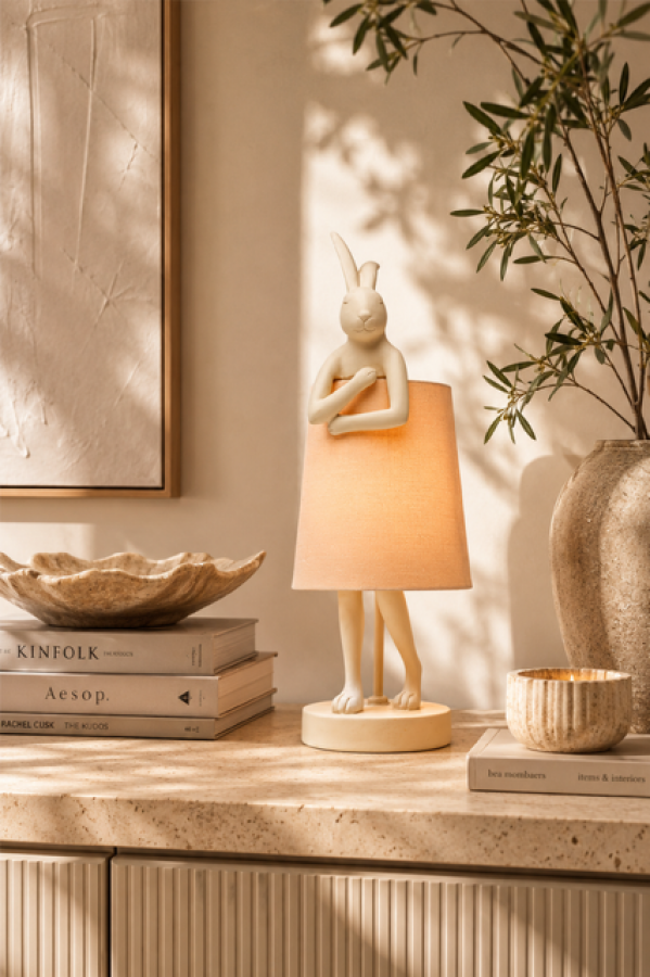 Lampa stołowa Animal Rabbit peach 50 cm - Kare Design