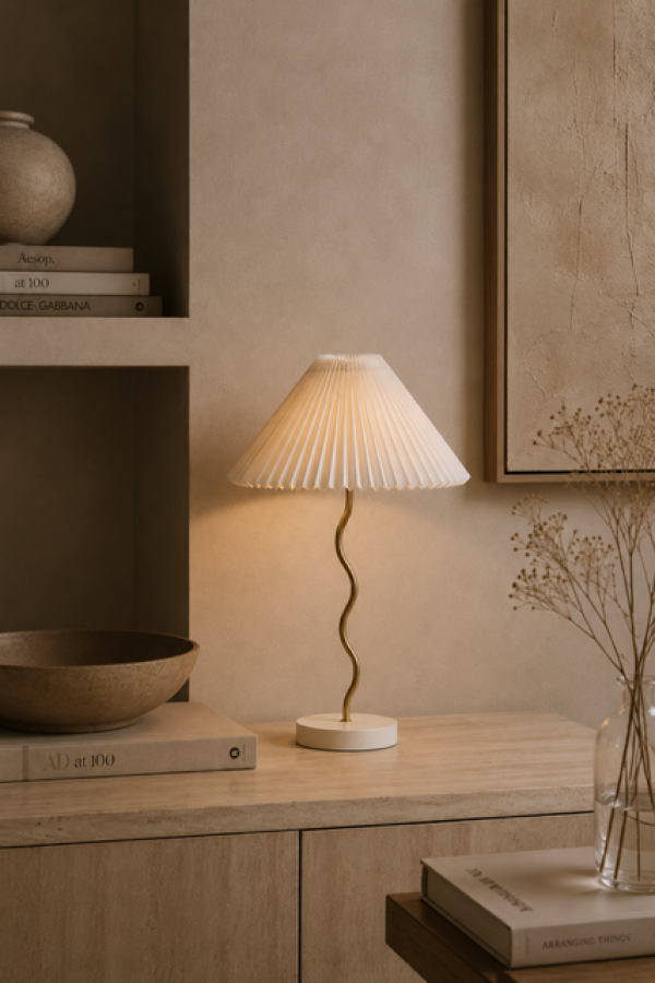 Lampa stołowa biała z plisowanym kloszem - Item International