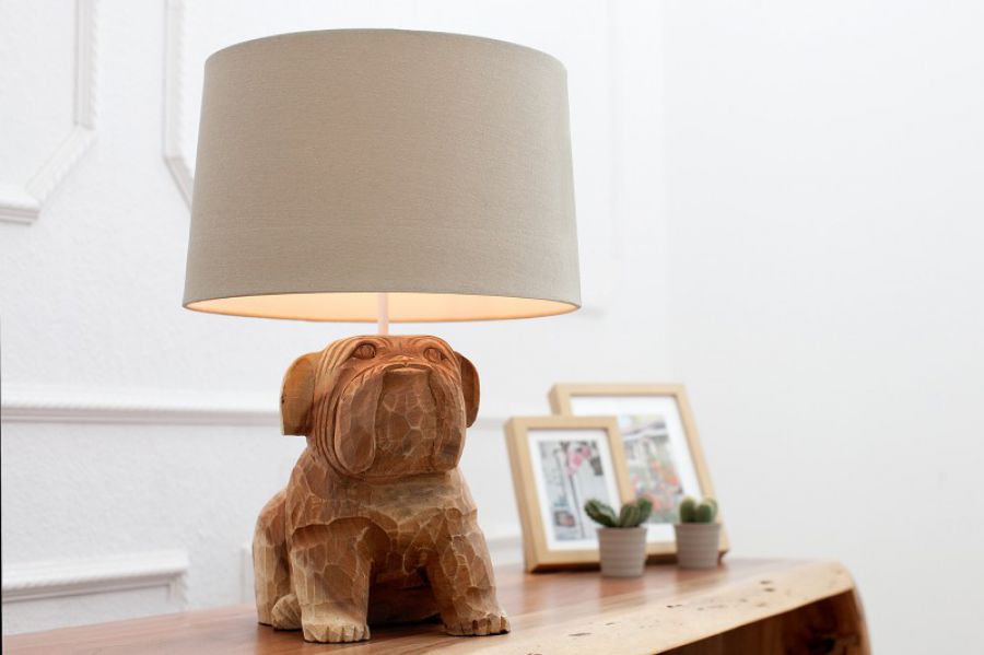 Lampa stołowa Dog drewniana  - Invicta Interior