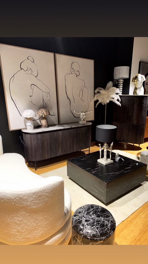 Ława stolik kawowy o wyglądzie marmuru