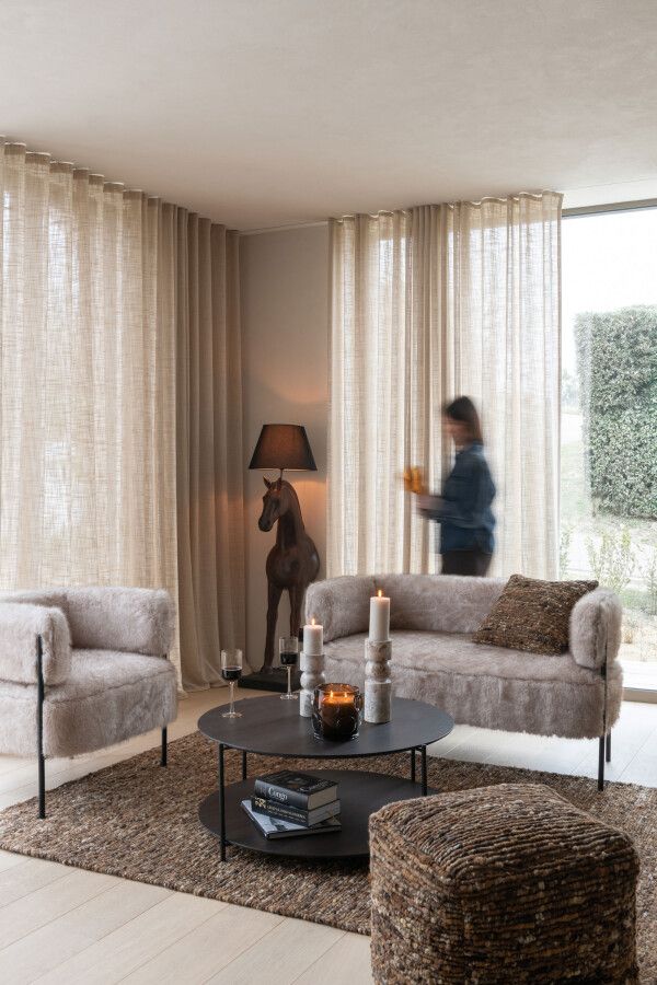 Sofa beżowa futrzana Courchevel premium