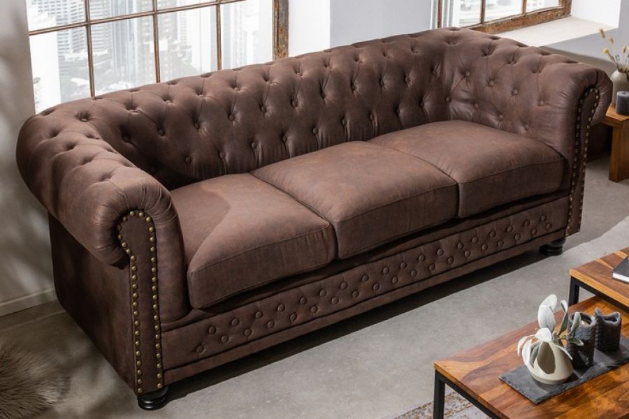 Sofa Chesterfield vintage 3 brązowa  - Invicta Interior