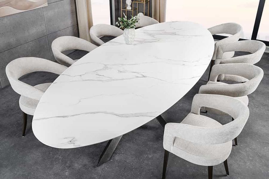 Stół ceramiczny owalny Sculpture Aurora Oro 280 cm marmur biały - Invicta Interior