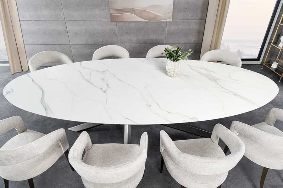 Stół ceramiczny owalny Sculpture Aurora Oro 280 cm marmur biały - Invicta Interior