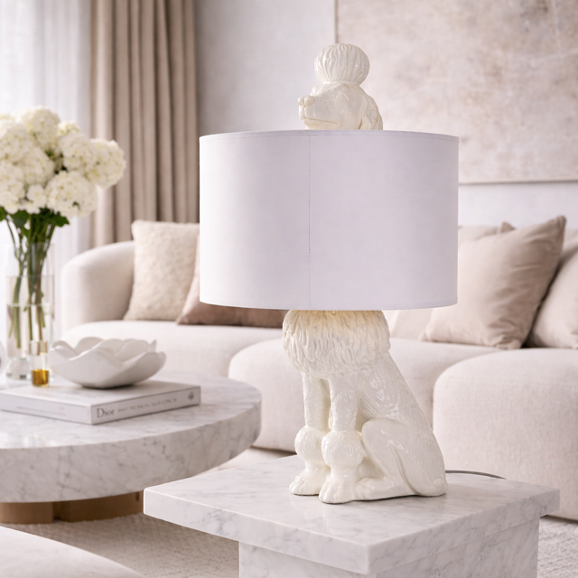 lampa-stolowa-pudel-siedzacy-biala-1.png