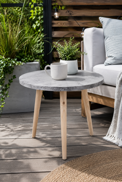 stolik-pomocnik-side-table-cement-1.png